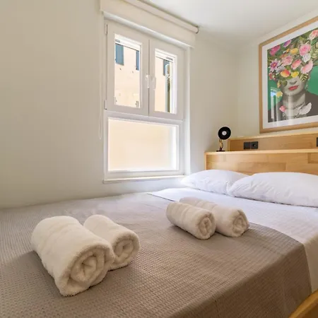 Casa De Fa * Corfu (city)